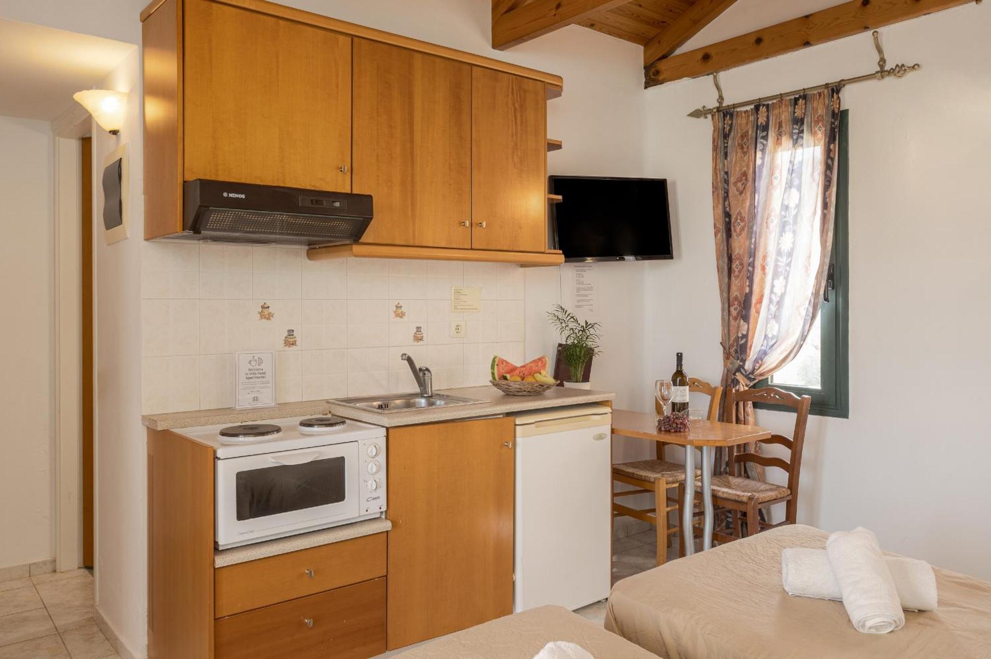 Irida Aparthotel Malia By Estia Exterior photo