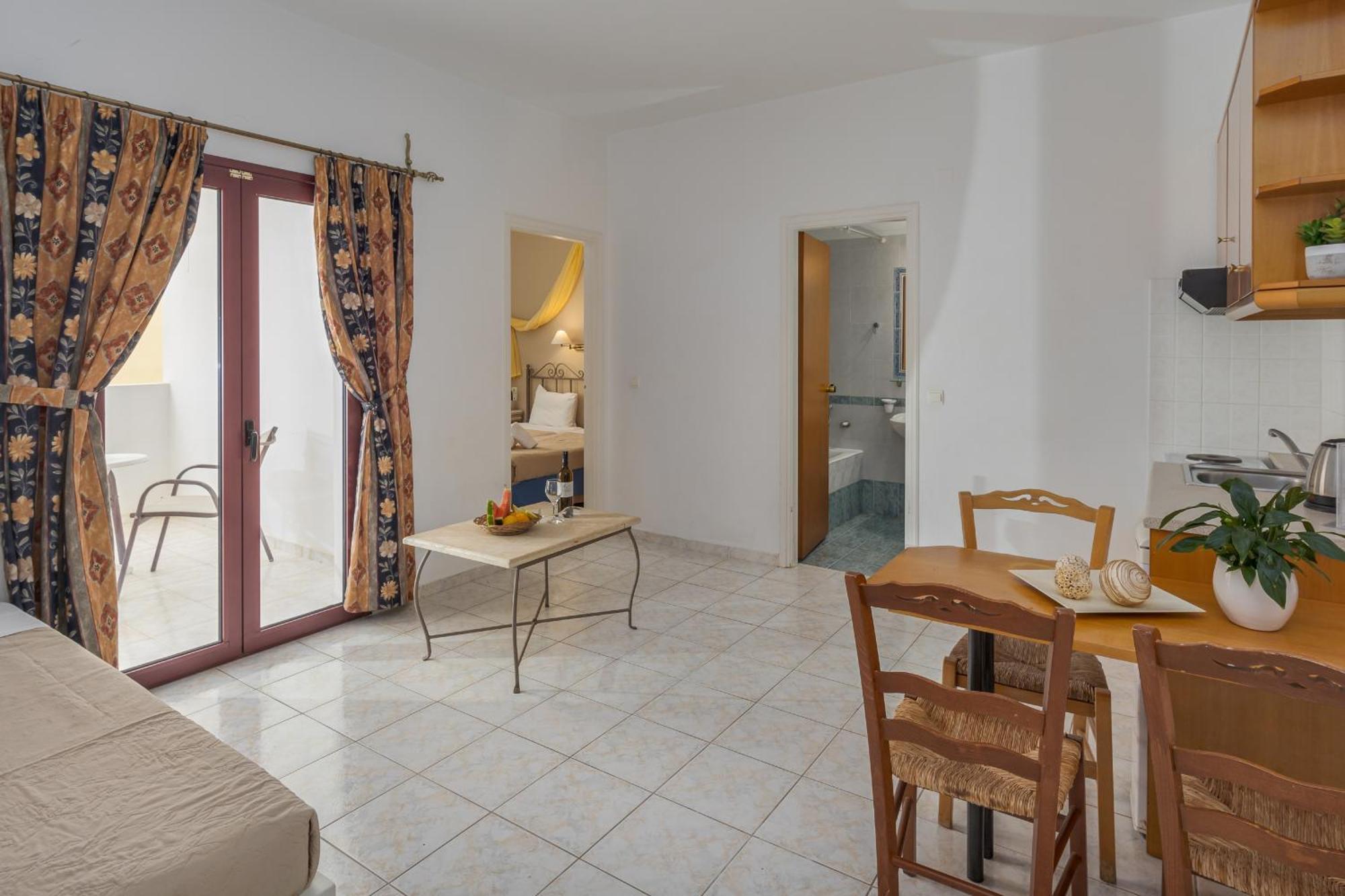 Irida Aparthotel Malia By Estia Exterior photo