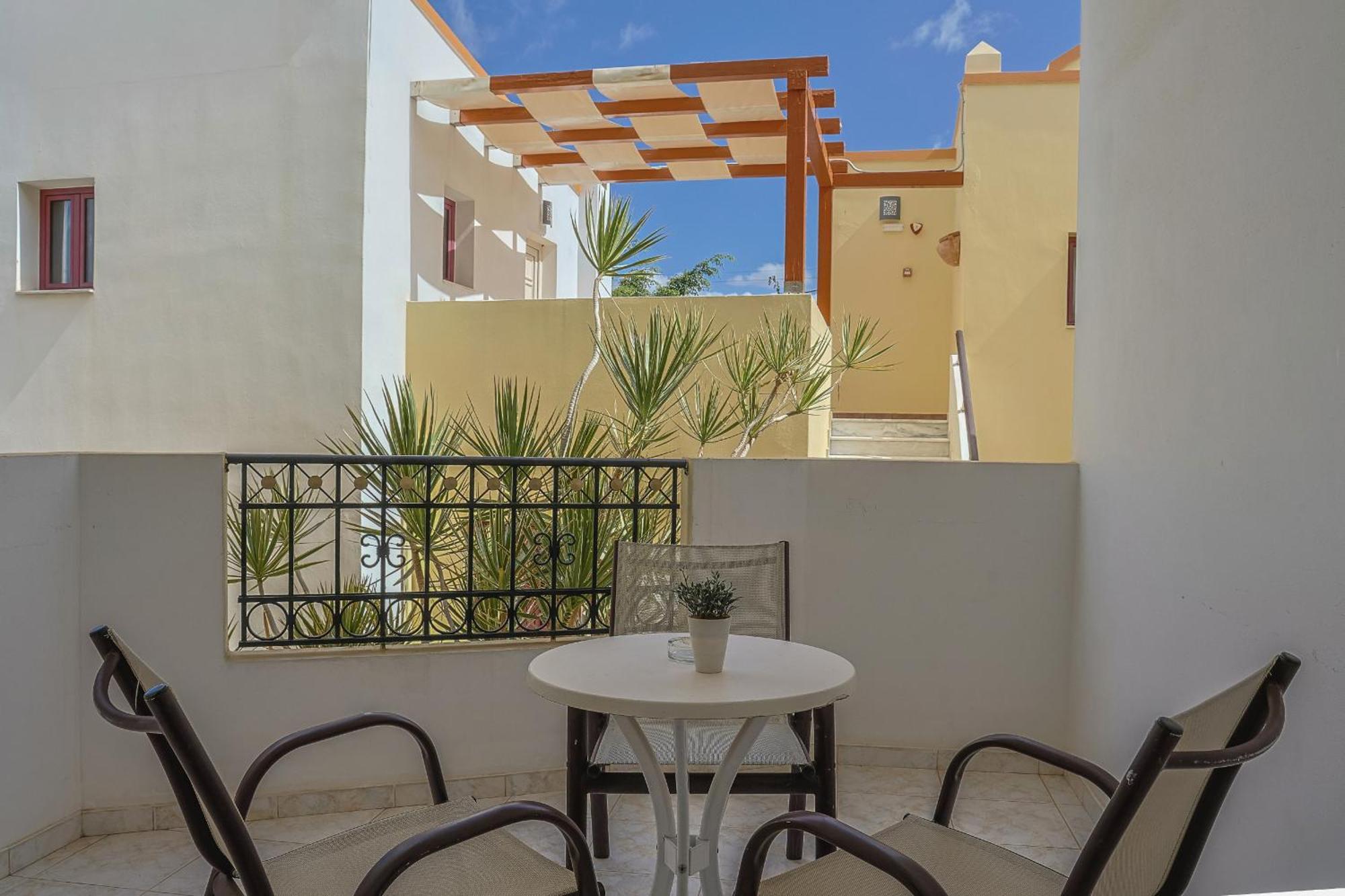 Irida Aparthotel Malia By Estia Exterior photo
